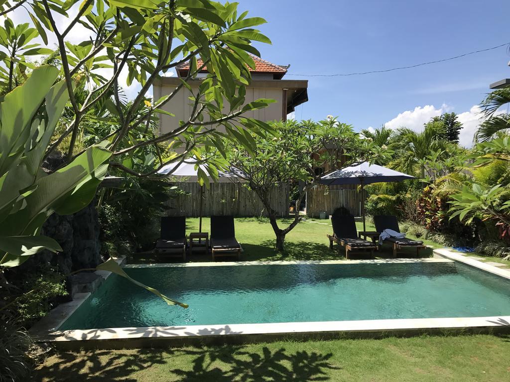 Koming Guest House Canggu Exterior foto