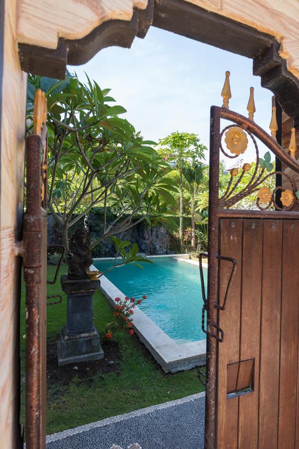 Koming Guest House Canggu Exterior foto