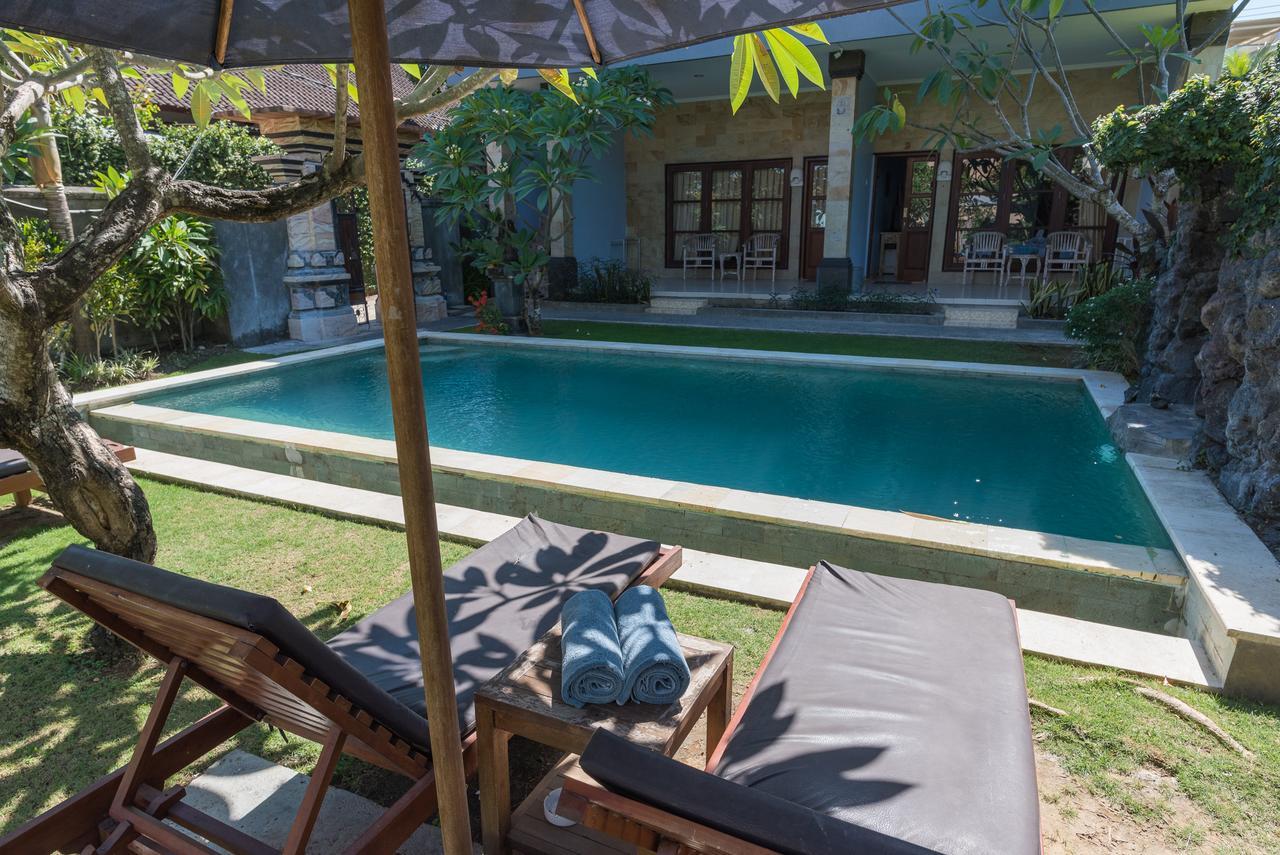 Koming Guest House Canggu Exterior foto