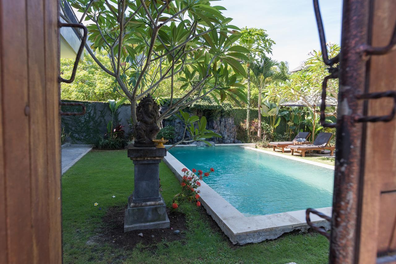 Koming Guest House Canggu Exterior foto
