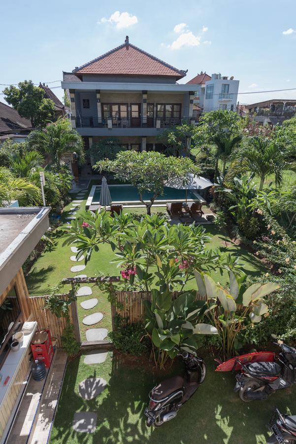 Koming Guest House Canggu Exterior foto