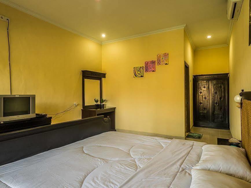 Koming Guest House Canggu Exterior foto